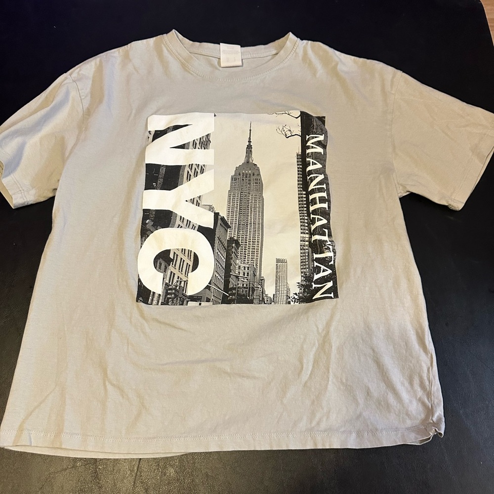 Streetwear Society Beige NYC Graphic Tee